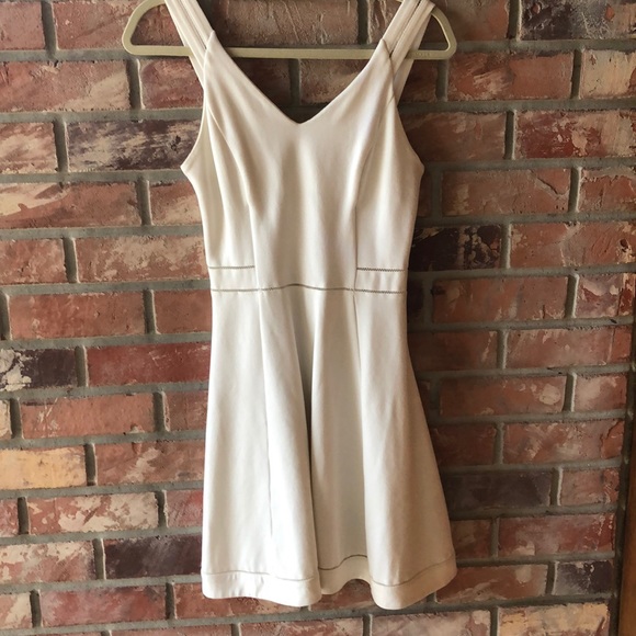 French Connection Dresses & Skirts - French connection white 👗